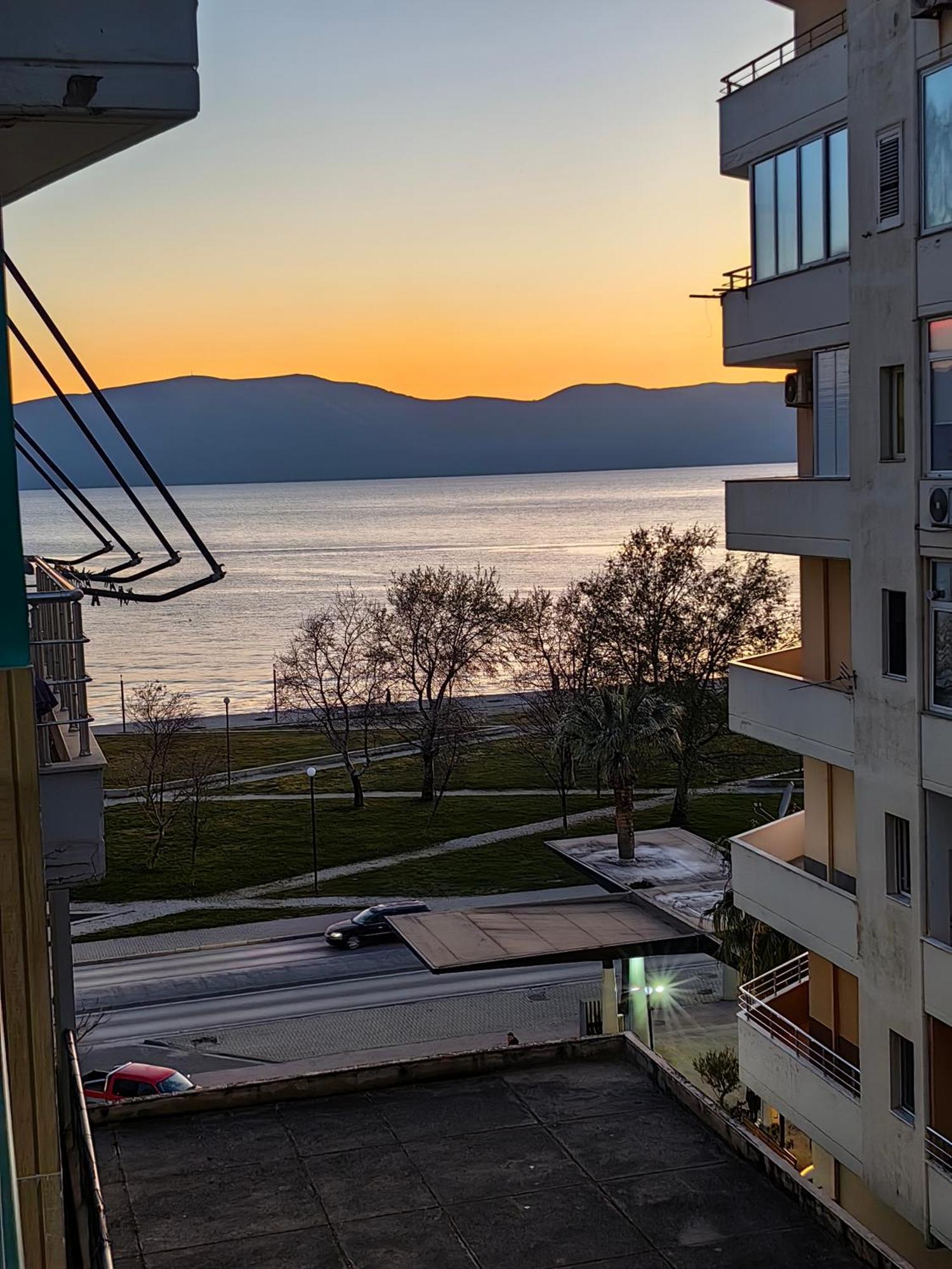 Lungomare Luxury Sea View Apartaments Vlore Room photo